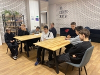 В Молодежном пространстве «Сопки» г. Заполярный прошел антинаркотический квиз, направленный на повышение осведомленности о вреде наркотиков и пропаганду здорового образа жизни