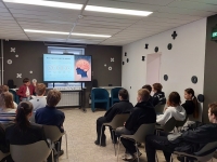 В молодежном пространстве "СОПКИ" г. Мурманск прошел мастер-класс «Борьба с никотиновой зависимостью»