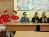 В школе с. Варзуга провели игру: Вопрос-ответ "Как я поступлю".