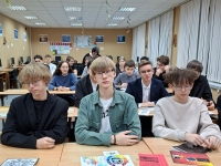 Сотрудники Городской библиотеки «Центр-Книга» МБУК «ЦБС ЗАТО Александровск» присоединились к профилактической акции Декада «SOS»