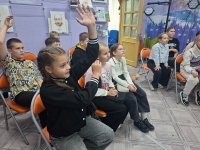 Меридианы здоровья «Одевайтесь по погоде – шарф и шапка снова в моде!», из цикла «Здоровье-стиль жизни»